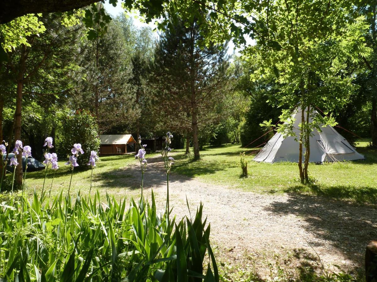 Camping La Vaugelette - Drome Montclar-sur-Gervanne Екстериор снимка