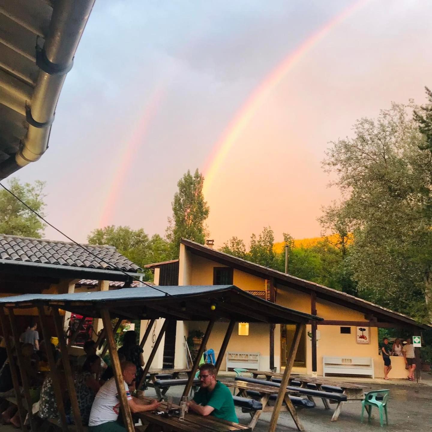 Camping La Vaugelette - Drome Montclar-sur-Gervanne Екстериор снимка